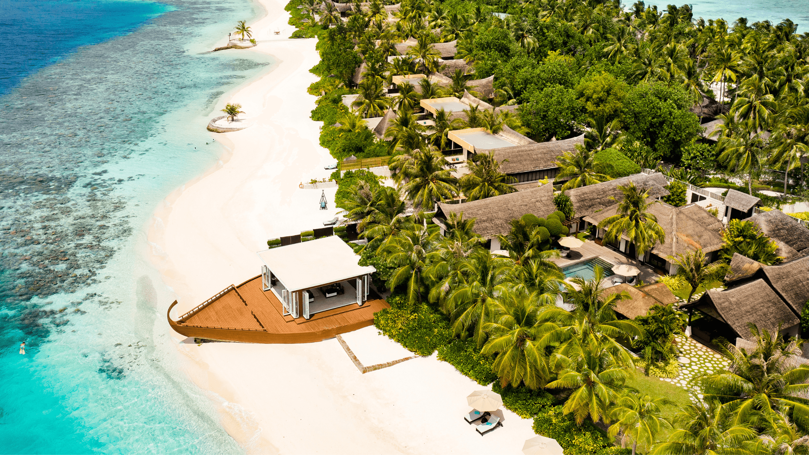 Ozen Reserve Bolifushi: A Tapestry of Luxury Woven into Maldivian Beauty