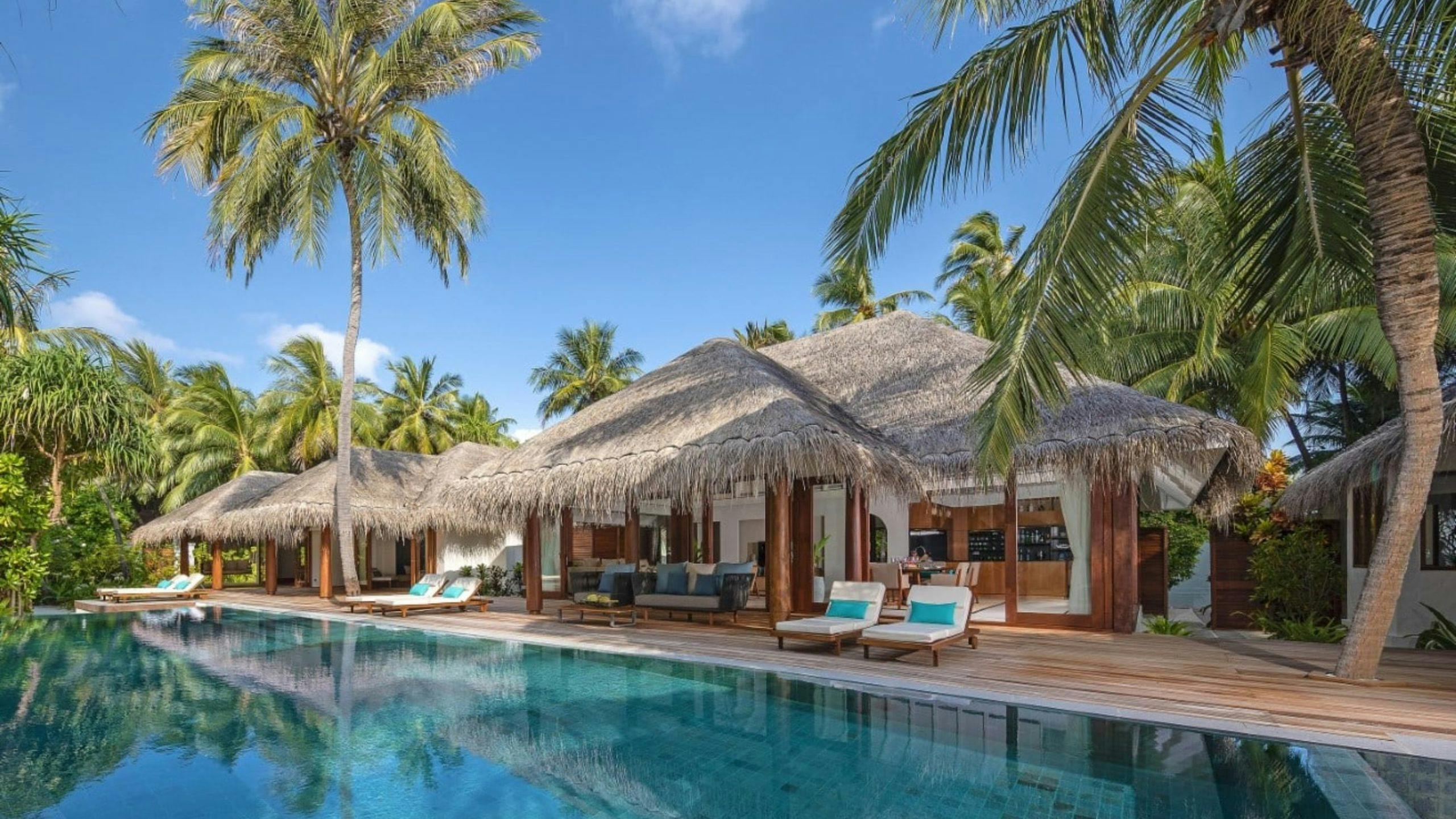 The Enchanting Villas of Anantara Kihavah Maldives