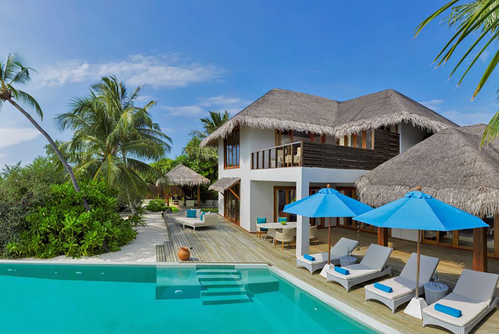 Three Bedroom Beach Residence