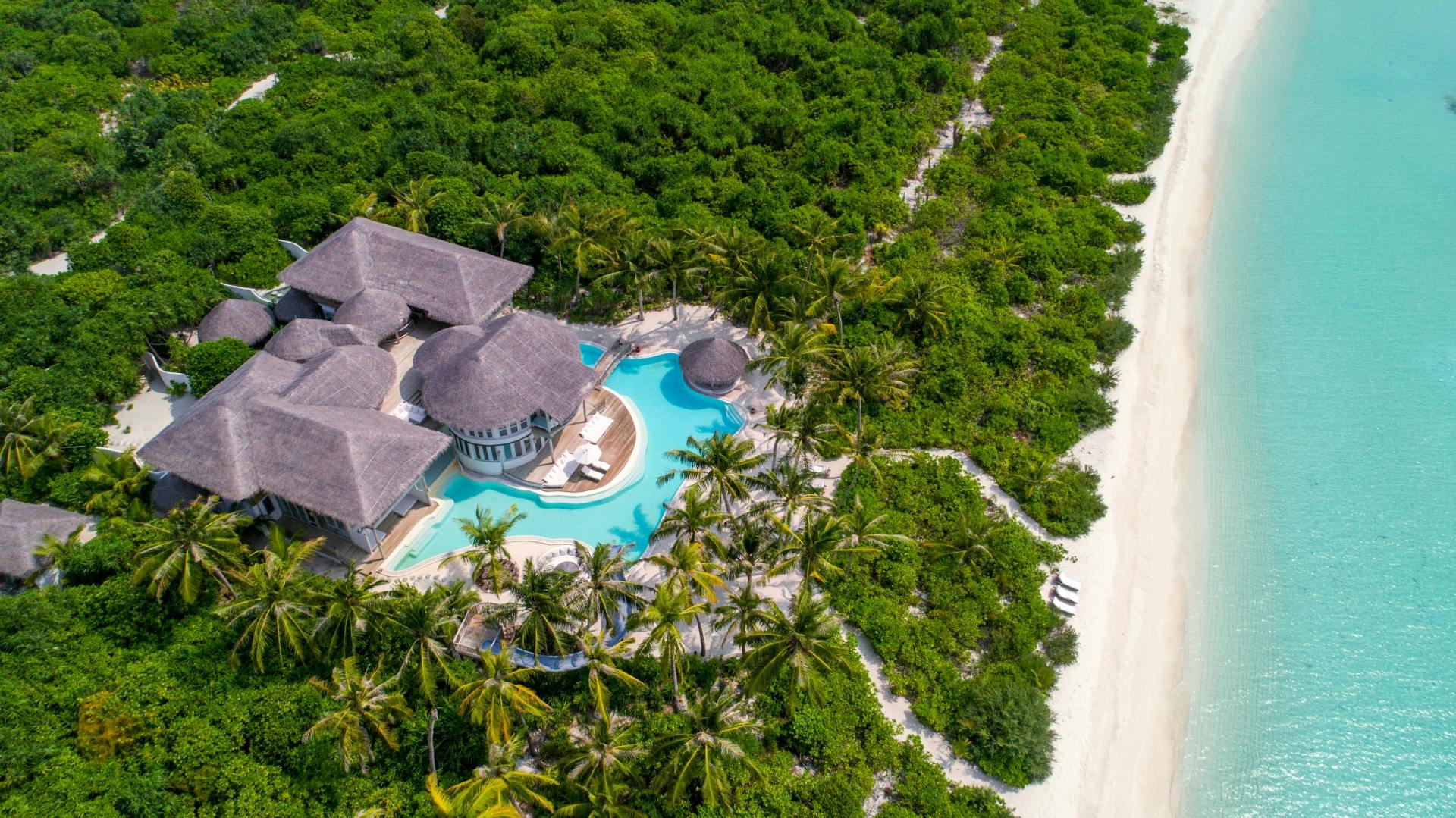 Four Bedroom Island Reserve With Slide