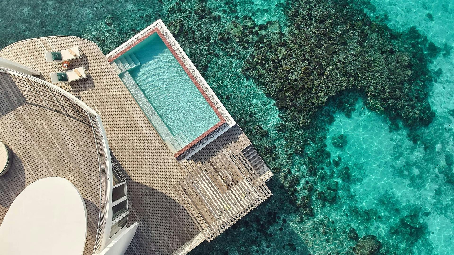 Water Villas With Pool 