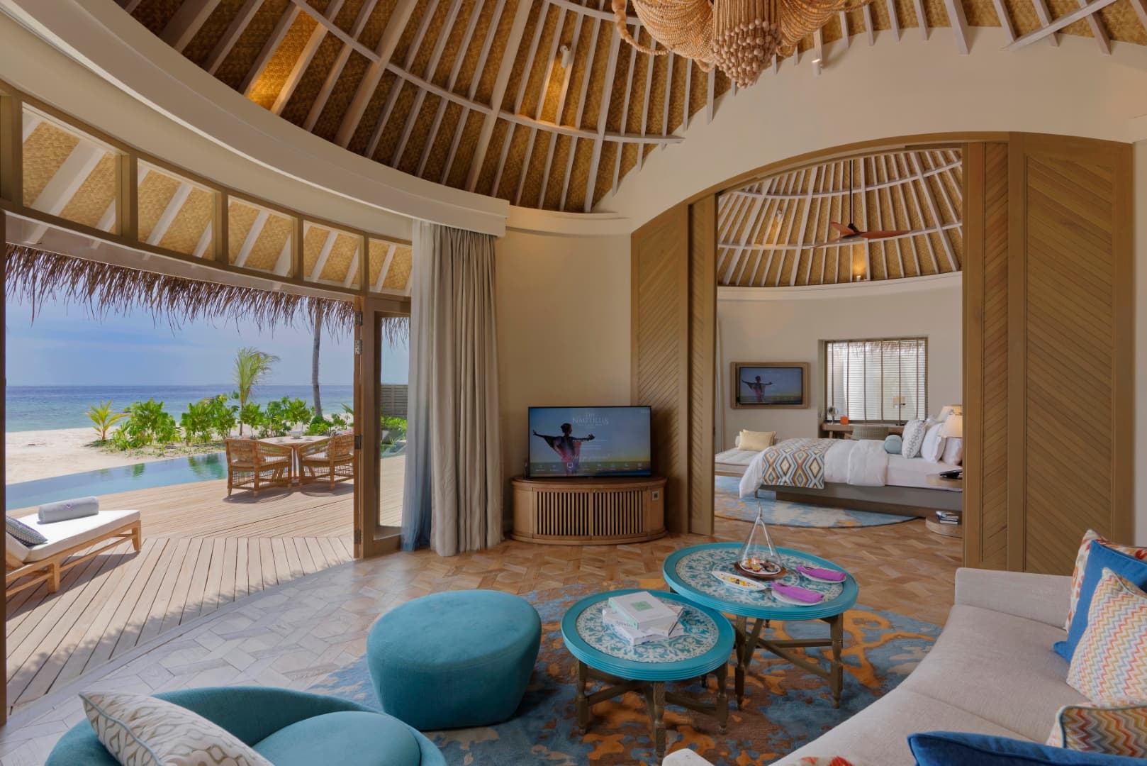 Beach House With Private Pool