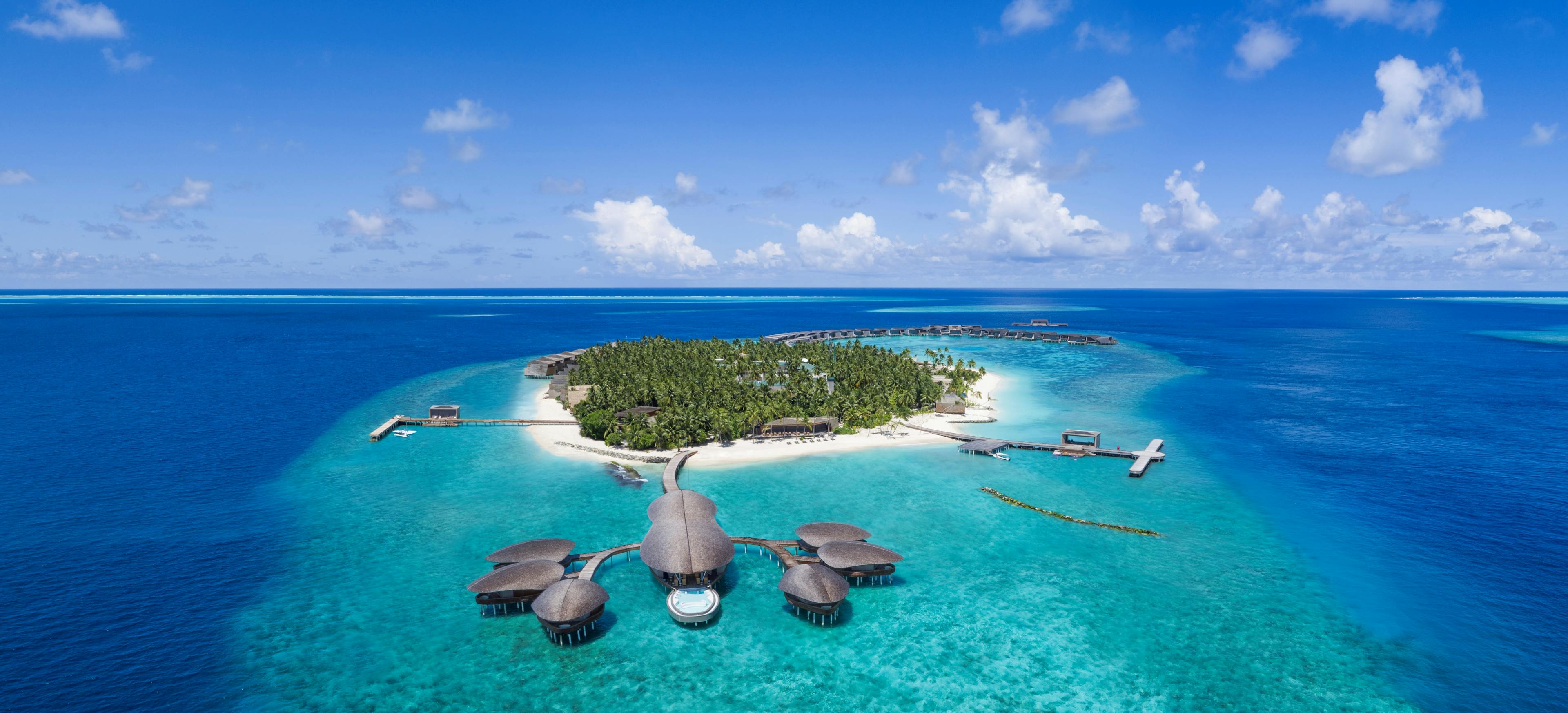 St. Regis Maldives Vommuli Resort 